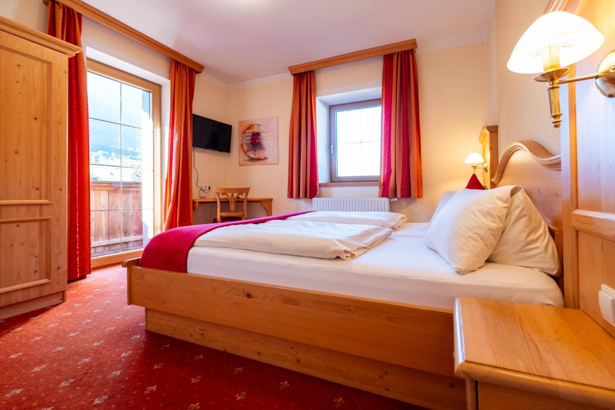 Hotel Rietzer Hof מראה חיצוני תמונה